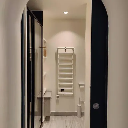 Apartment : Interior Design *